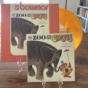 The Zoo & The Circus by Lucille Wood Book & Orange Vinyl LP Set 1971 Bowmar B585